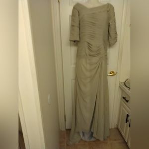 Lovely JJ house gown/formal, NWT